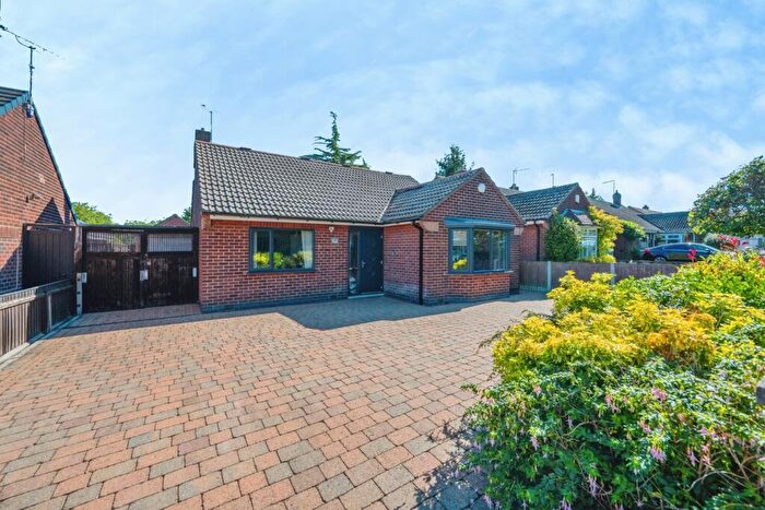 3 Bedroom Bungalow For Sale In Yew Tree Close, Alvaston, Derby, Derbyshire, DE24