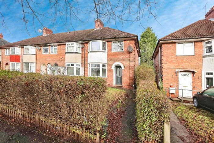 3 Bedroom End Of Terrace House For Sale In Kings Road, Kingstanding, Birmingham, West Midlands, B44