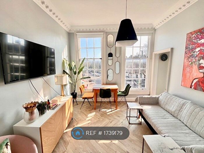 1 Bedroom Flat To Rent In Walcot Parade, Bath, BA1