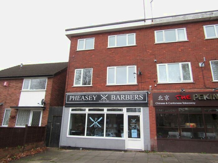 3 Bedroom Flat To Rent In Beacon Road, Great Barr, Birmingham, B43