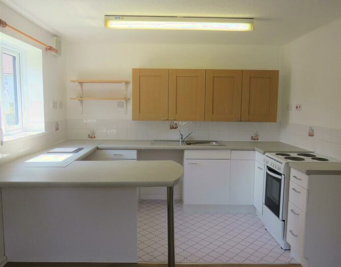 1 Bedroom Apartment To Rent In Glenbrook Drive, Barry, CF63