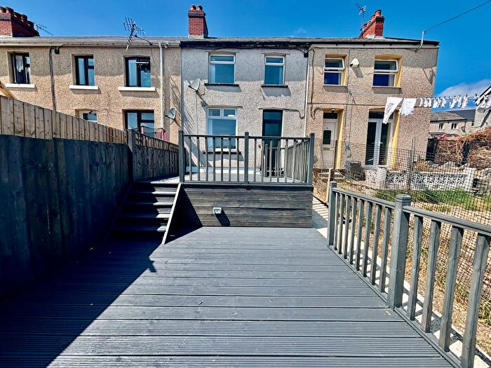 Terraced House To Rent In Meadow Terrace, Phillipstown, NP24
