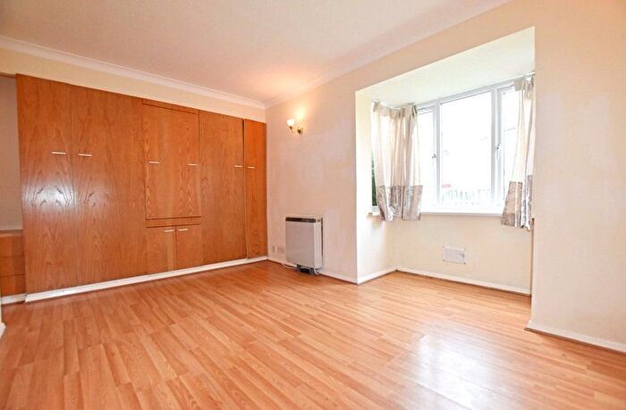 Studio To Rent In Redgrave Close, Croydon, Surrey, CR0