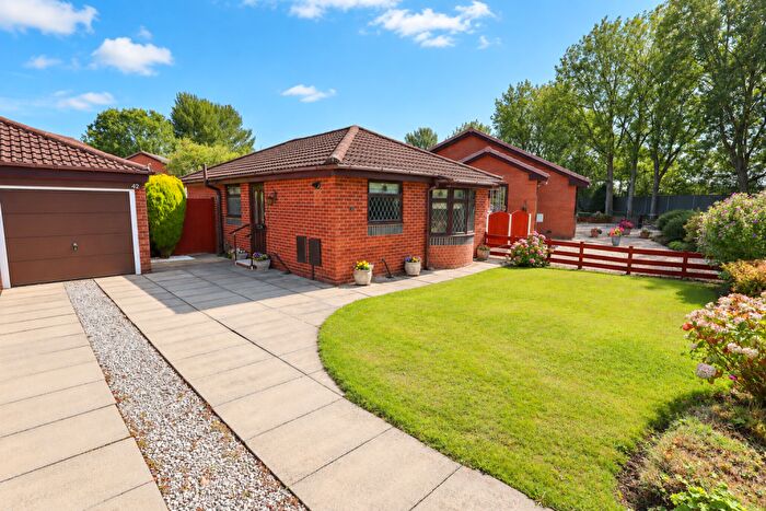 2 Bedroom Bungalow For Sale In Southlands, Kirkham, Preston, PR4
