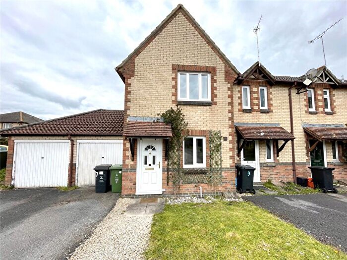 2 Bedroom Terraced House To Rent In Pritchard Close, Kingsdown, Swindon, SN2