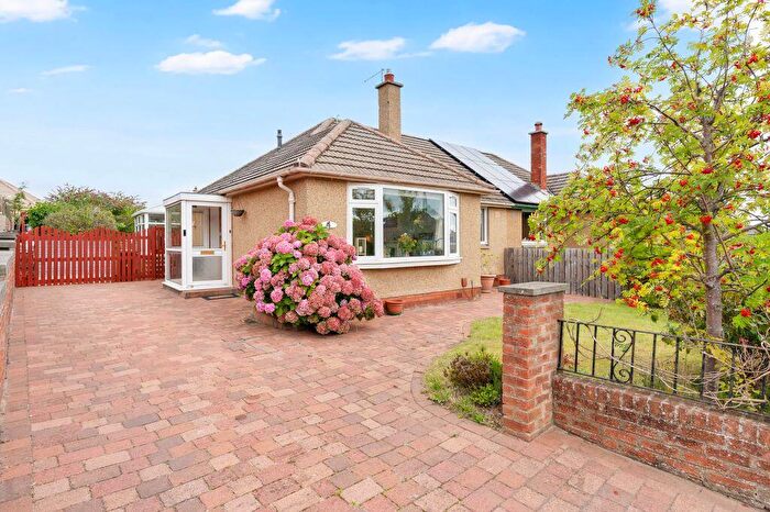 3 Bedroom Semi-Detached Bungalow For Sale In Clackmae Road, Alnwickhill, Edinburgh, EH16