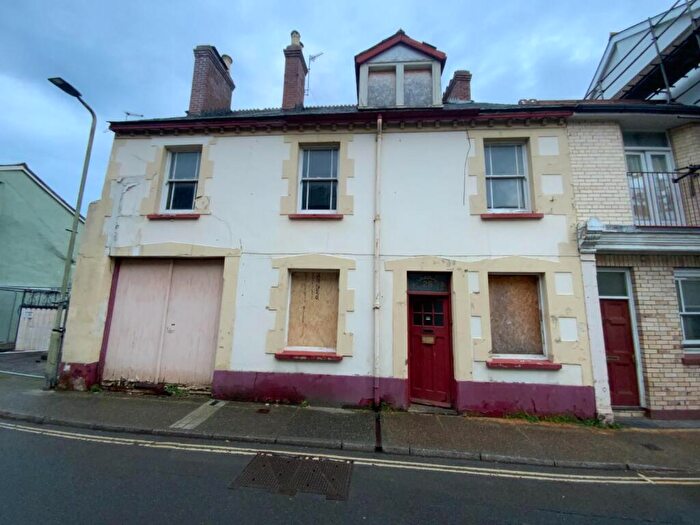3 Bedroom End Of Terrace House For Sale In North Road, Bideford, EX39