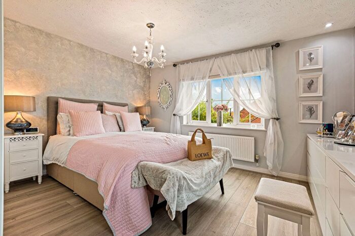 4 Bedroom Detached House For Sale In Burrough Way, Lutterworth, Leicestershire, LE17