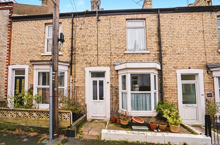 3 Bedroom Terraced House For Sale In Grove Street, Whitby, North Yorkshire, YO21