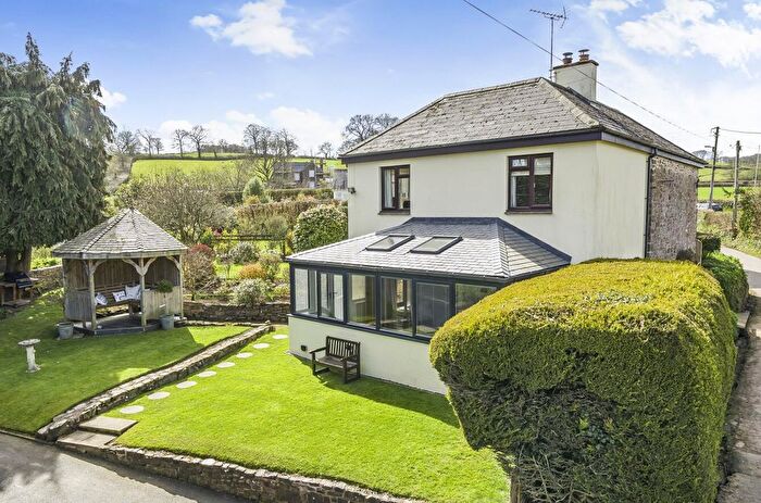 3 Bedroom Detached House For Sale In Ash Thomas, Tiverton, Devon, EX16