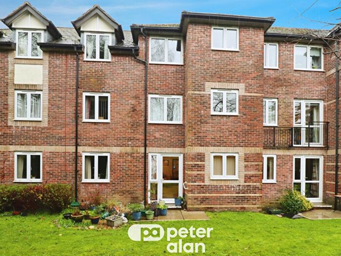 1 Bedroom Retirement Property For Sale In Velindre Road, Cardiff, CF14