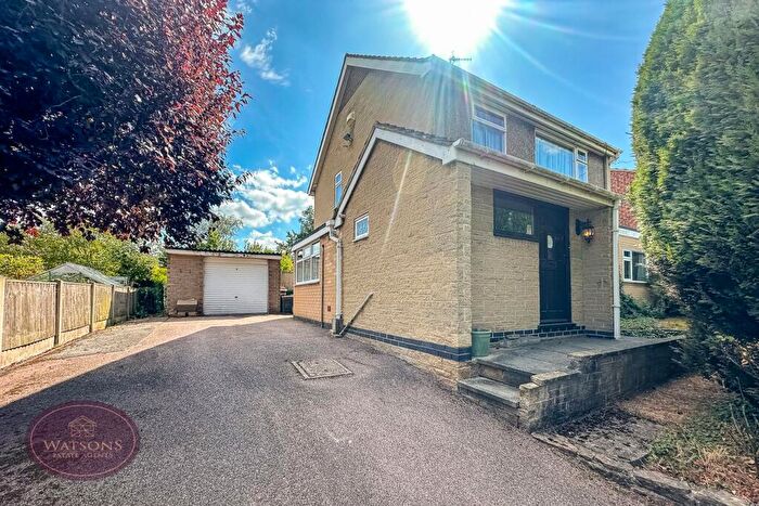 3 Bedroom Detached House For Sale In Roland Avenue, Nuthall, Nottingham, NG16