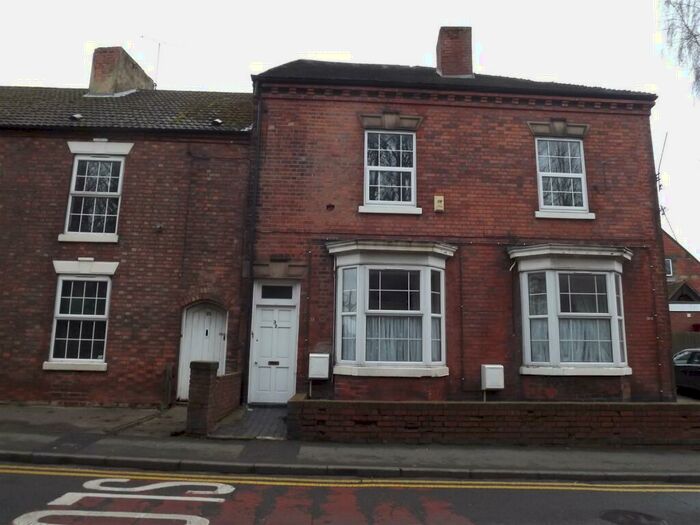 2 Bedroom Apartment To Rent In Church Hill Street, Burton On Trent., DE14