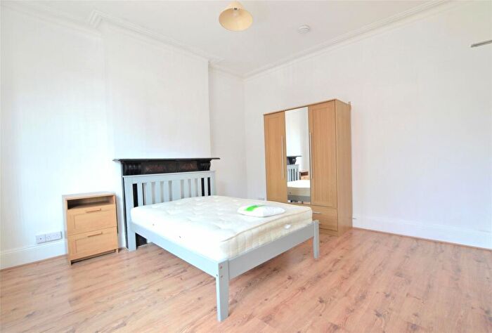 6 Bedroom Terraced House To Rent In Kingsholm Road, Gloucester, GL1