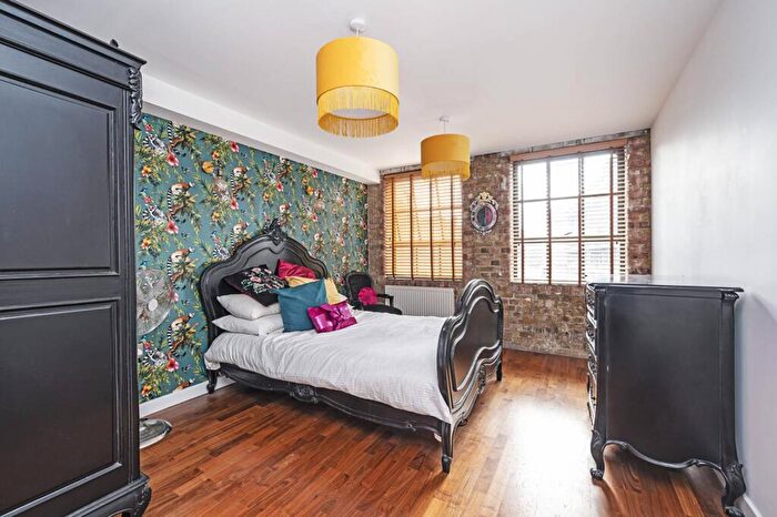 1 Bedroom Flat To Rent In Old Ford Road, Victoria Park, London, E3