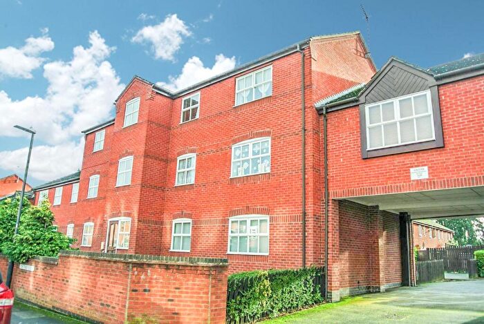 2 Bedroom Apartment For Sale In Tachbrook Street, Leamington Spa, CV31