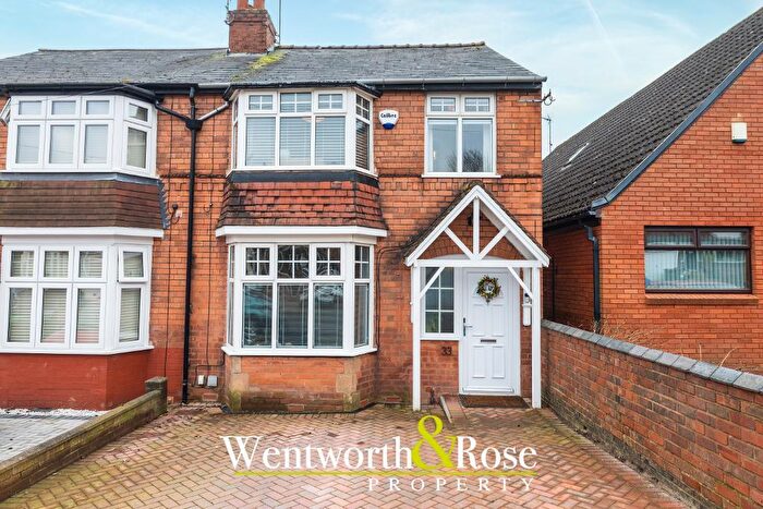 3 Bedroom Semi Detached House For Sale In Devon Road, Birmingham, B67