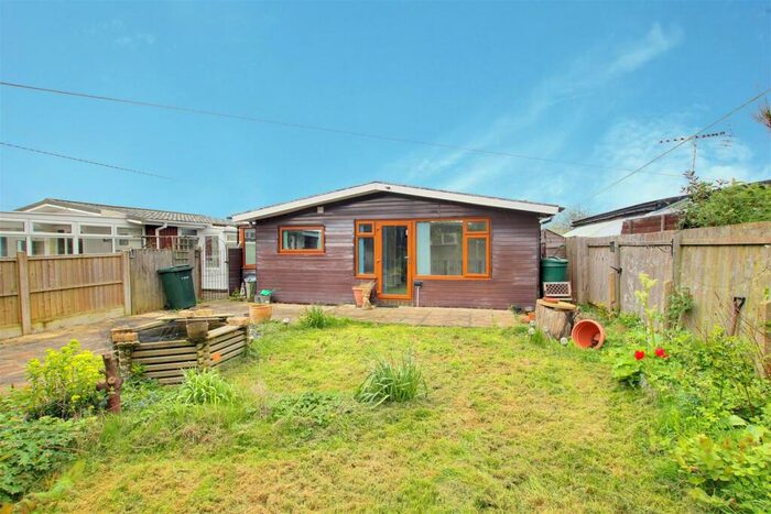 2 Bedroom Detached Bungalow For Sale In Grace Crescent, Anderby Creek, Skegness, PE24