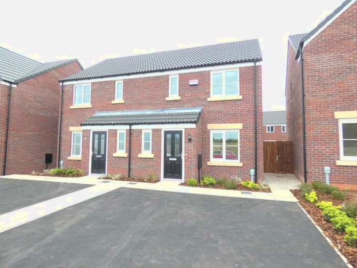 3 Bedroom Semi-Detached House To Rent In Avalon Road, Mansfield, NG19