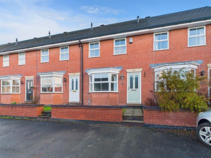 2 Bedroom Terraced House For Sale In Centurion Walk, Market Weighton, YO43