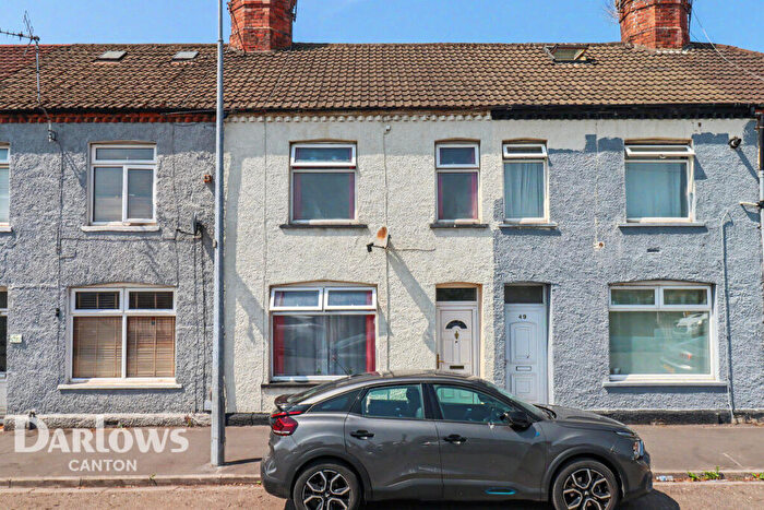 2 Bedroom Terraced House For Sale In North Clive Street, Cardiff, CF11