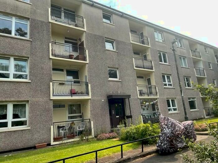2 Bedroom Flat To Rent In Dalbeth Road, Tollcross, Glasgow, G32
