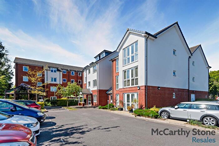 1 Bedroom Apartment For Sale In Victory Court, Beaconsfield Road, Waterlooville, PO7