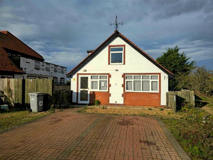 1 Bedroom Detached House For Sale In Isleham Road, Worlington, Bury St. Edmunds, Suffolk, IP28