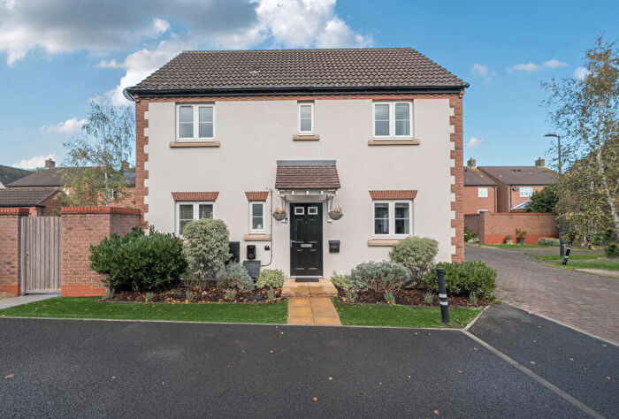 3 Bedroom Semi Detached House For Sale In John Chiddy Close, Hanham, Bristol, Gloucestershire, BS15