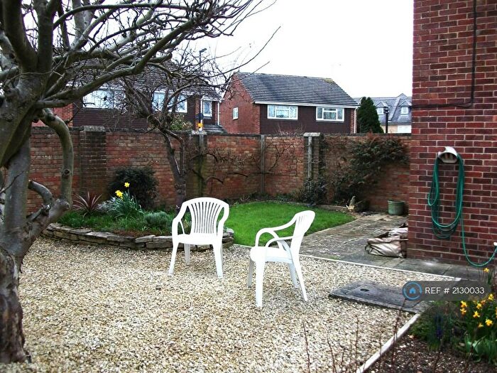 2 Bedroom End Of Terrace House To Rent In Banister Park, Southampton, SO15