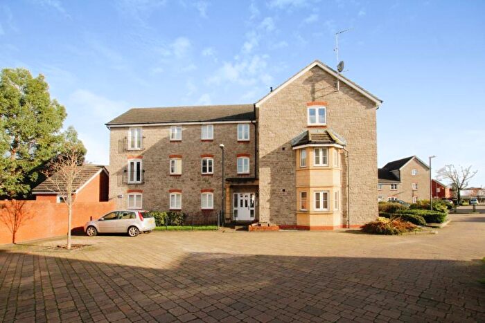 2 Bedroom Flat To Rent In Amis Walk - Horfield, BS7