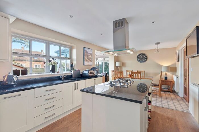 4 Bedroom Detached House For Sale In Vale Gardens, Ilkley, West Yorkshire, LS29