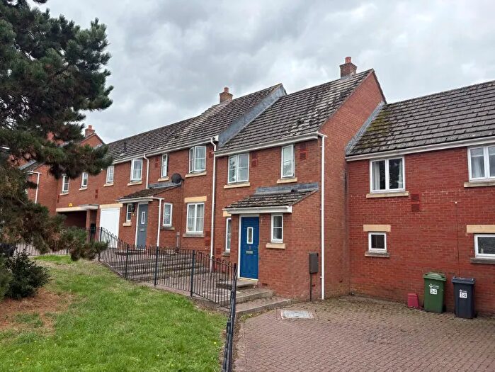 3 Bedroom Terraced House To Rent In Powlesland Road, Exeter, Devon, EX2