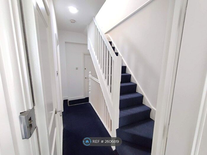 4 Bedroom Terraced House To Rent In Farnborough Avenue, London, E17
