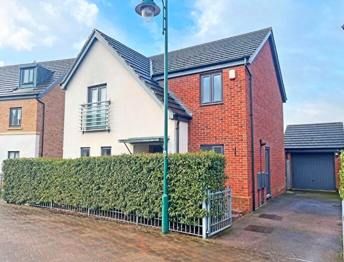 4 Bedroom Detached House For Sale In Bayleaf Avenue, Hampton Vale, Peterborough, PE7