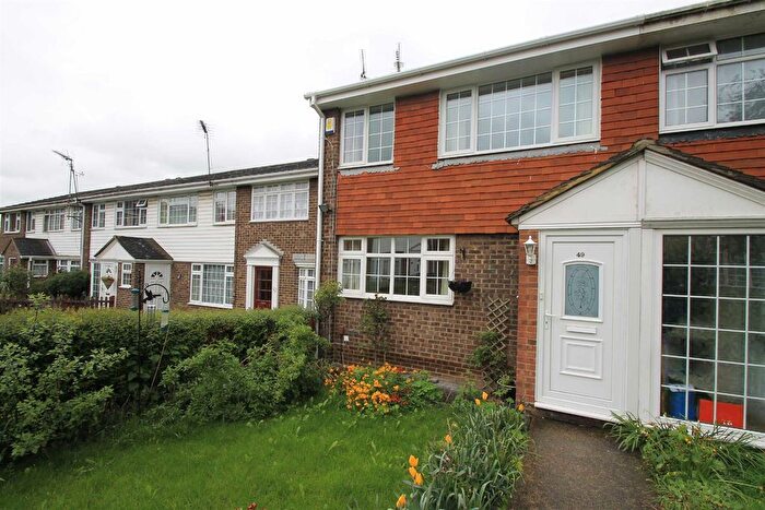 3 Bedroom Terraced House To Rent In Periwinkle Close, Sittingbourne, ME10