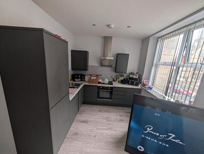 1 Bedroom Flat To Rent In The Rock, Bury, BL9