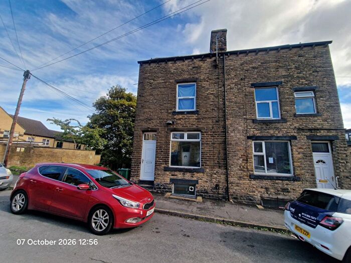 2 Bedroom Terraced House To Rent In Cartmel Road, Keighley, BD21