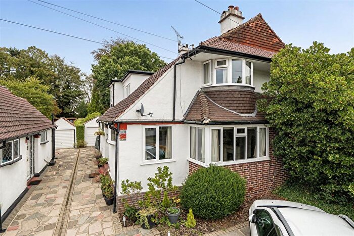 4 Bedroom Semi-Detached House For Sale In Willett Way, Petts Wood, BR5