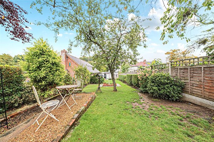 2 Bedroom Semi-detached House For Sale In Charmwood Villas, Rushmore Hill, Orpington, BR6