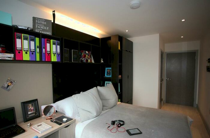 3 Bedroom Flat To Rent In Flat Elliott Apartments, Selly Hill Road, Birmingham, B29