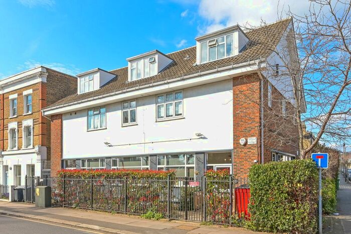 Studio To Rent In Park House, A Dundonald, Dundonald Road, Wimbledon, SW19