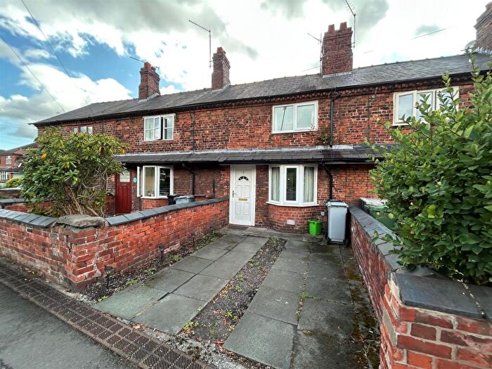 2 Bedroom Terraced House To Rent In Offley Road, Sandbach, CW11