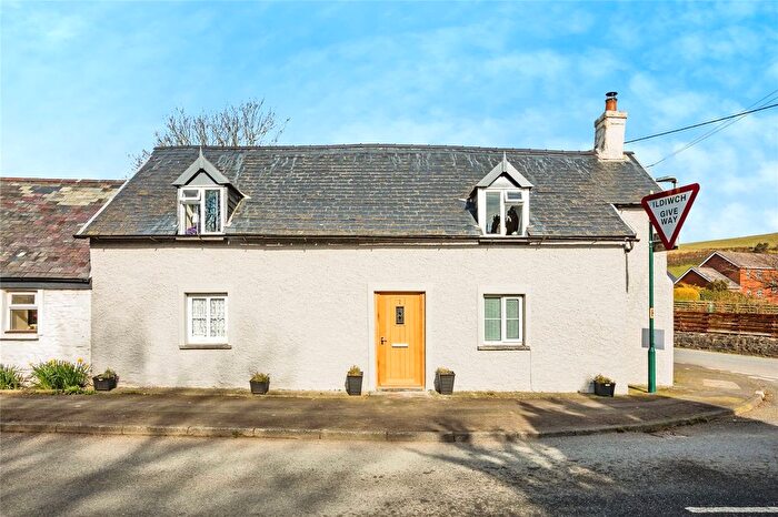 2 Bedroom End Of Terrace House For Sale In Clarach, Aberystwyth, Ceredigion, SY23