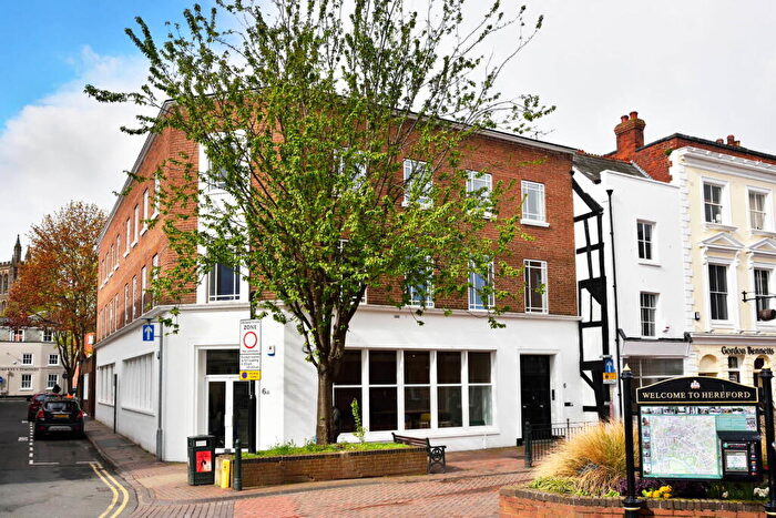 2 Bedroom Apartment For Sale In St. Peters Street, Hereford, HR1