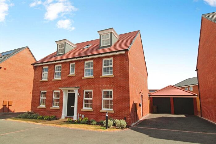 5 Bedroom Detached House For Sale In Vermilion Way, Ashlawn Gardens, Rugby, CV22