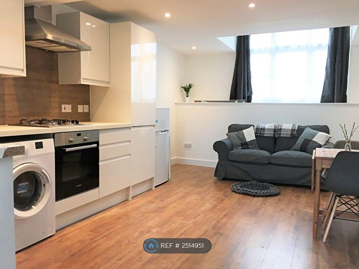 1 Bedroom Flat To Rent In Leeland Road, London, W13