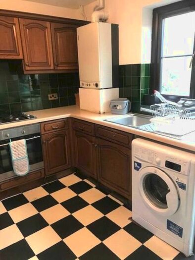 4 Bedroom Property To Rent In Brunswick Quay, Surrey Quays, SE16