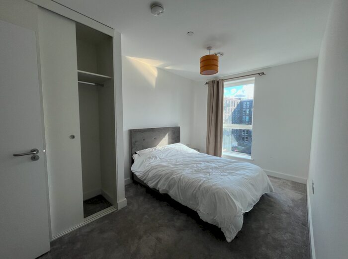 2 Bedroom Flat To Rent In Islington Stree, Salford, Manchester, M3