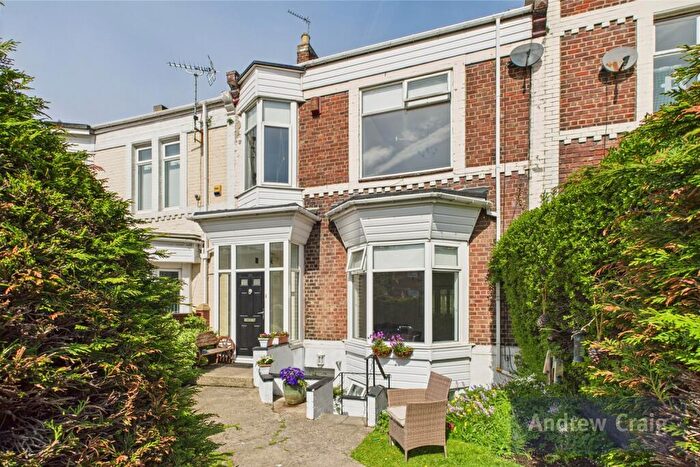 3 Bedroom Terraced House For Sale In Beach Road, South Shields, NE33
